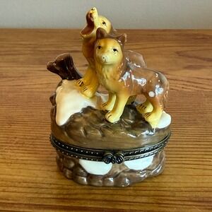 Vintage Ceramic Trinket Box Wolves Howling Forest Hinged Lid Jewelry Organizer